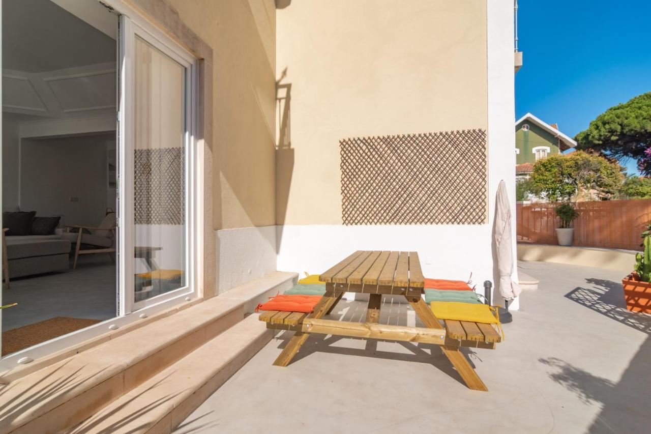 Chalet Maria Da Assuncao By Lovelystay Estoril Exterior photo